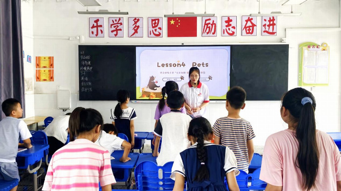 耀世娱乐-青春为中国式现代化挺膺担当：南邮青年用实际行动助力乡村振兴